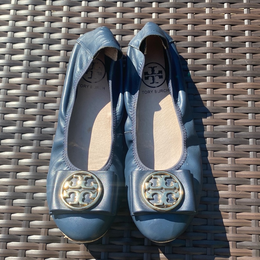 Navy blue Tory Burch leather flats